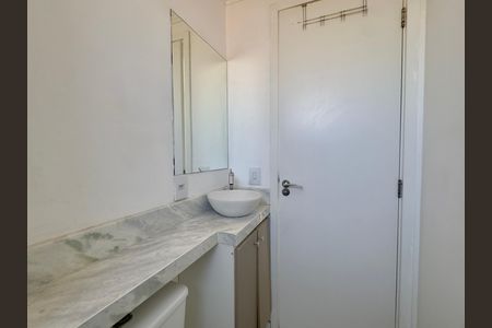 Apartamento para alugar com 60m², 3 quartos e 1 vaga Apartamento para alugar com 60m², 3 quartos e 1 vagaBanheiro 1