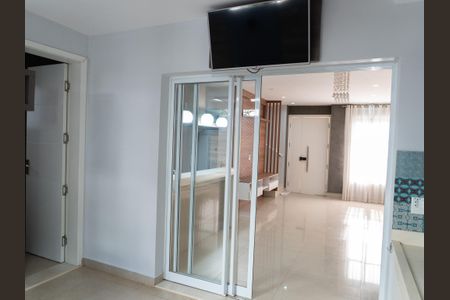 Casa de condomínio para alugar com 300m², 4 quartos e 2 vagas