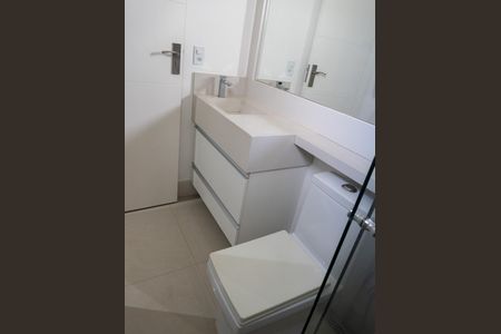 Casa de condomínio para alugar com 300m², 4 quartos e 2 vagas