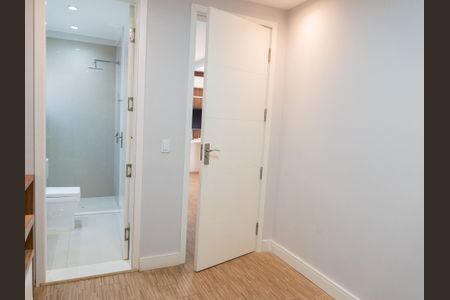 Casa de condomínio para alugar com 300m², 4 quartos e 2 vagas