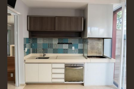 Casa de condomínio para alugar com 300m², 4 quartos e 2 vagas