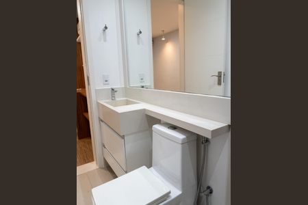 Casa de condomínio para alugar com 300m², 4 quartos e 2 vagas