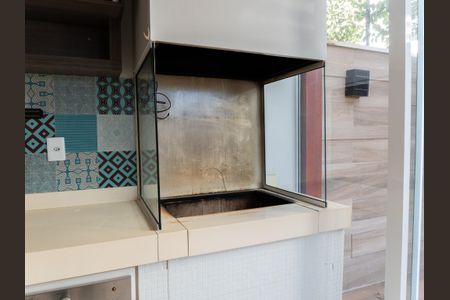 Casa de condomínio para alugar com 300m², 4 quartos e 2 vagas