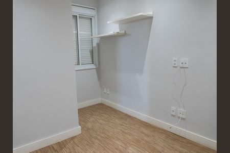 Casa de condomínio para alugar com 300m², 4 quartos e 2 vagas