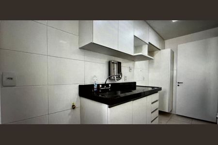 Cozinha de apartamento à venda com 1 quarto, 60m² em Icaraí, Niterói