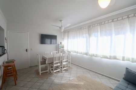 Sala de apartamento para alugar com 2 quartos, 70m² em Balneario Cidade Atlantica, Guarujá