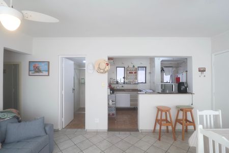 Sala de apartamento para alugar com 2 quartos, 70m² em Balneario Cidade Atlantica, Guarujá
