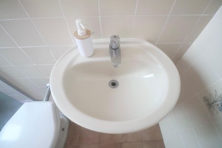 Apartamento para alugar com 70m², 2 quartos e 1 vaga Apartamento para alugar com 70m², 2 quartos e 1 vagaBanheiro Suíte