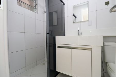Apartamento para alugar com 70m², 3 quartos e sem vaga Apartamento para alugar com 70m², 3 quartos e sem vagaBanheiro Social