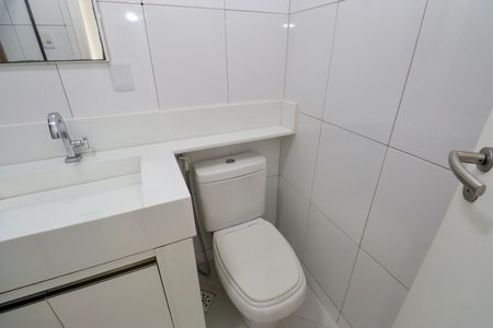 Apartamento para alugar com 70m², 3 quartos e sem vaga Apartamento para alugar com 70m², 3 quartos e sem vagaBanheiro Social