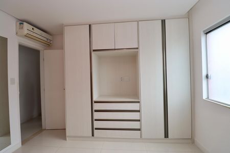 Apartamento para alugar com 70m², 3 quartos e sem vaga Apartamento para alugar com 70m², 3 quartos e sem vagaQuarto 1