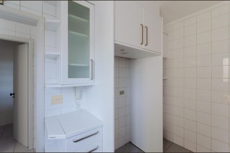 Apartamento para alugar com 87m², 2 quartos e 2 vagas Apartamento para alugar com 87m², 2 quartos e 2 vagasCozinha