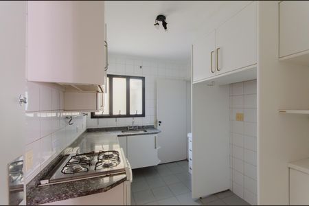 Apartamento para alugar com 87m², 2 quartos e 2 vagas Apartamento para alugar com 87m², 2 quartos e 2 vagasCozinha