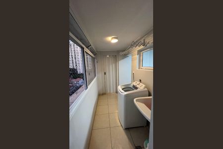 Apartamento à venda com 111m², 1 quarto e 1 vaga Apartamento à venda com 111m², 1 quarto e 1 vagaÁrea de Serviço