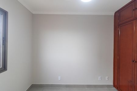 Apartamento à venda com 94m², 3 quartos e 2 vagas Apartamento à venda com 94m², 3 quartos e 2 vagasQuarto 01
