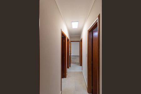 Apartamento à venda com 94m², 3 quartos e 2 vagas Apartamento à venda com 94m², 3 quartos e 2 vagasCorredor