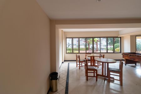 Apartamento à venda com 94m², 3 quartos e 2 vagas Apartamento à venda com 94m², 3 quartos e 2 vagasÁrea comum - Salão de Jogos