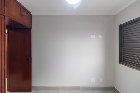 Apartamento à venda com 94m², 3 quartos e 2 vagas Apartamento à venda com 94m², 3 quartos e 2 vagasQuarto 01