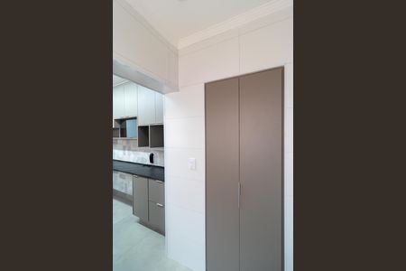Apartamento à venda com 94m², 3 quartos e 2 vagas Apartamento à venda com 94m², 3 quartos e 2 vagasÁrea de Serviço