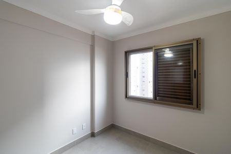 Apartamento à venda com 94m², 3 quartos e 2 vagas Apartamento à venda com 94m², 3 quartos e 2 vagasQuarto 02