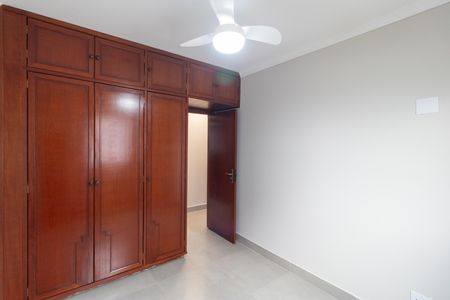 Apartamento à venda com 94m², 3 quartos e 2 vagas Apartamento à venda com 94m², 3 quartos e 2 vagasQuarto 01