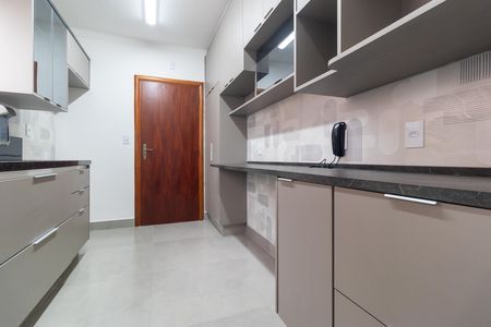 Apartamento à venda com 94m², 3 quartos e 2 vagas Apartamento à venda com 94m², 3 quartos e 2 vagasCozinha