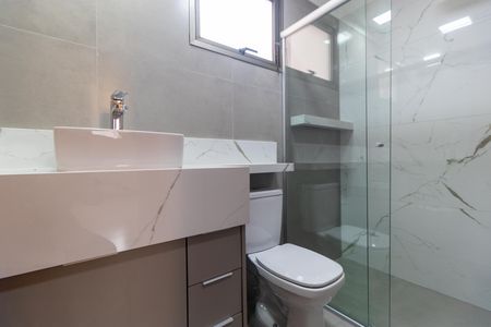 Apartamento à venda com 94m², 3 quartos e 2 vagas Apartamento à venda com 94m², 3 quartos e 2 vagasBanheiro da Suíte