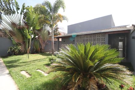 Casa para alugar com 186m², 4 quartos e 3 vagasQuintal