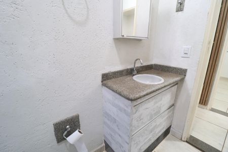 Casa para alugar com 186m², 4 quartos e 3 vagasBanheiro Social