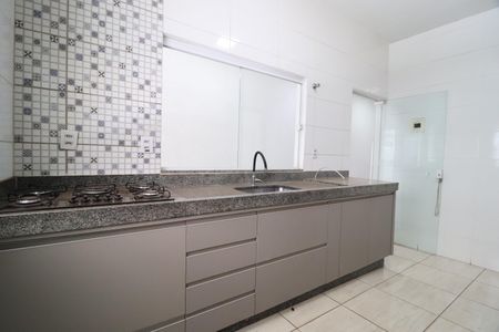 Casa para alugar com 186m², 4 quartos e 3 vagasCozinha