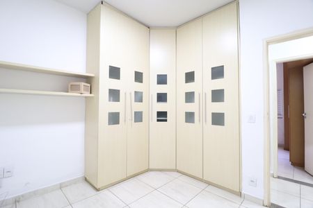 Casa para alugar com 186m², 4 quartos e 3 vagasQuarto 2