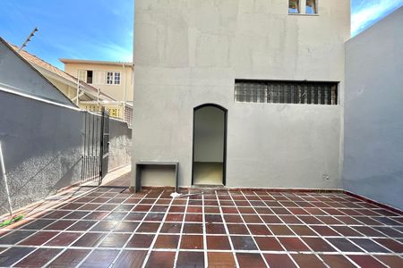 Casa para alugar com 184m², 3 quartos e 3 vagas Casa para alugar com 184m², 3 quartos e 3 vagasQuintal