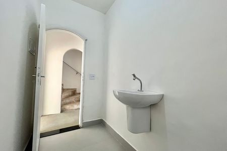 Casa para alugar com 184m², 3 quartos e 3 vagas Casa para alugar com 184m², 3 quartos e 3 vagasLavabo