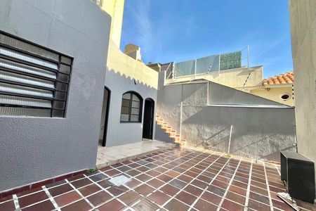Casa para alugar com 184m², 3 quartos e 3 vagas Casa para alugar com 184m², 3 quartos e 3 vagasQuintal