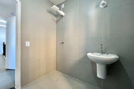 Casa para alugar com 184m², 3 quartos e 3 vagas Casa para alugar com 184m², 3 quartos e 3 vagasBanheiro da Suíte 2