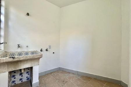 Casa para alugar com 184m², 3 quartos e 3 vagas Casa para alugar com 184m², 3 quartos e 3 vagasÁrea de Serviço