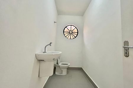 Casa para alugar com 184m², 3 quartos e 3 vagas Casa para alugar com 184m², 3 quartos e 3 vagasLavabo
