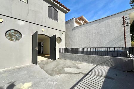 Varanda de casa para alugar com 3 quartos, 184m² em Vila Guarani (zona Sul), São Paulo