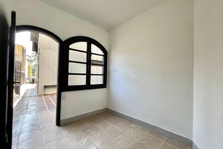 Casa para alugar com 184m², 3 quartos e 3 vagas Casa para alugar com 184m², 3 quartos e 3 vagasQuarto de Serviço