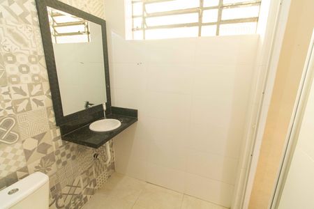 Studio para alugar com 20m², 0 quarto e sem vaga Studio para alugar com 20m², 0 quarto e sem vagaBanheiro