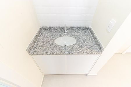 Apartamento para alugar com 35m², 2 quartos e sem vaga Apartamento para alugar com 35m², 2 quartos e sem vagaBanheiro