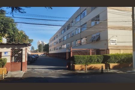 Apartamento à venda com 74m², 3 quartos e 1 vaga Apartamento à venda com 74m², 3 quartos e 1 vagaFachada