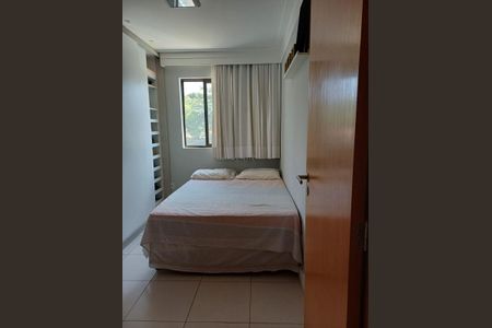 Quarto de apartamento para alugar com 3 quartos, 110m² em Jardim Armação, Salvador