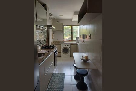 Cozinha de apartamento para alugar com 3 quartos, 110m² em Jardim Armação, Salvador