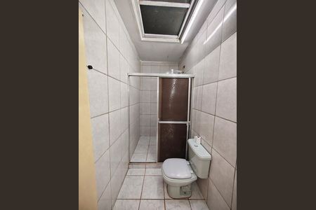 Casa à venda com 100m², 2 quartos e 2 vagas Casa à venda com 100m², 2 quartos e 2 vagasBanheiro Social