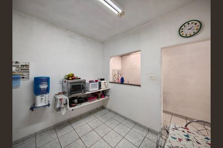 Casa à venda com 100m², 2 quartos e 2 vagas Casa à venda com 100m², 2 quartos e 2 vagasCozinha