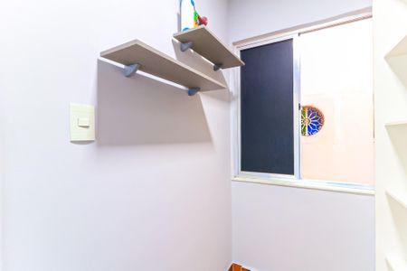 Quarto 2 de apartamento para alugar com 2 quartos, 48m² em Méier, Rio de Janeiro