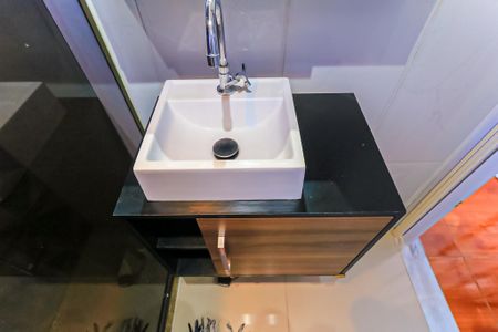 Banheiro de apartamento para alugar com 2 quartos, 48m² em Méier, Rio de Janeiro