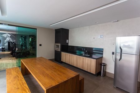 Apartamento para alugar com 125m², 2 quartos e 3 vagas Apartamento para alugar com 125m², 2 quartos e 3 vagasÁrea comum - Salão de festas
