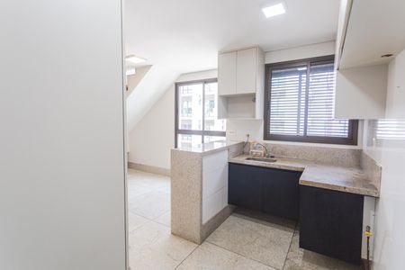 Apartamento para alugar com 125m², 2 quartos e 3 vagas Apartamento para alugar com 125m², 2 quartos e 3 vagasCozinha/Área de Serviço